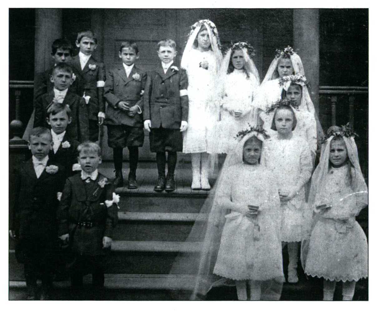 Church Lady of Perpetual Help R.C. 1st Communion, 1915