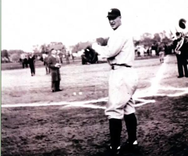 Lou Gehrig warming up.