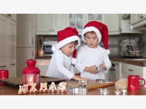 kids baking