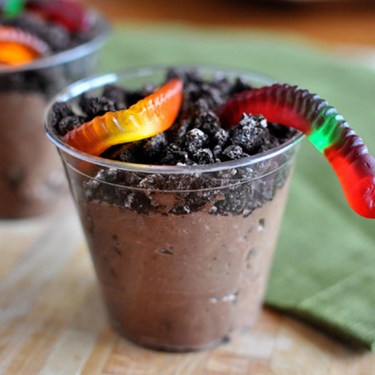 Gummy Worm Dirt Cup